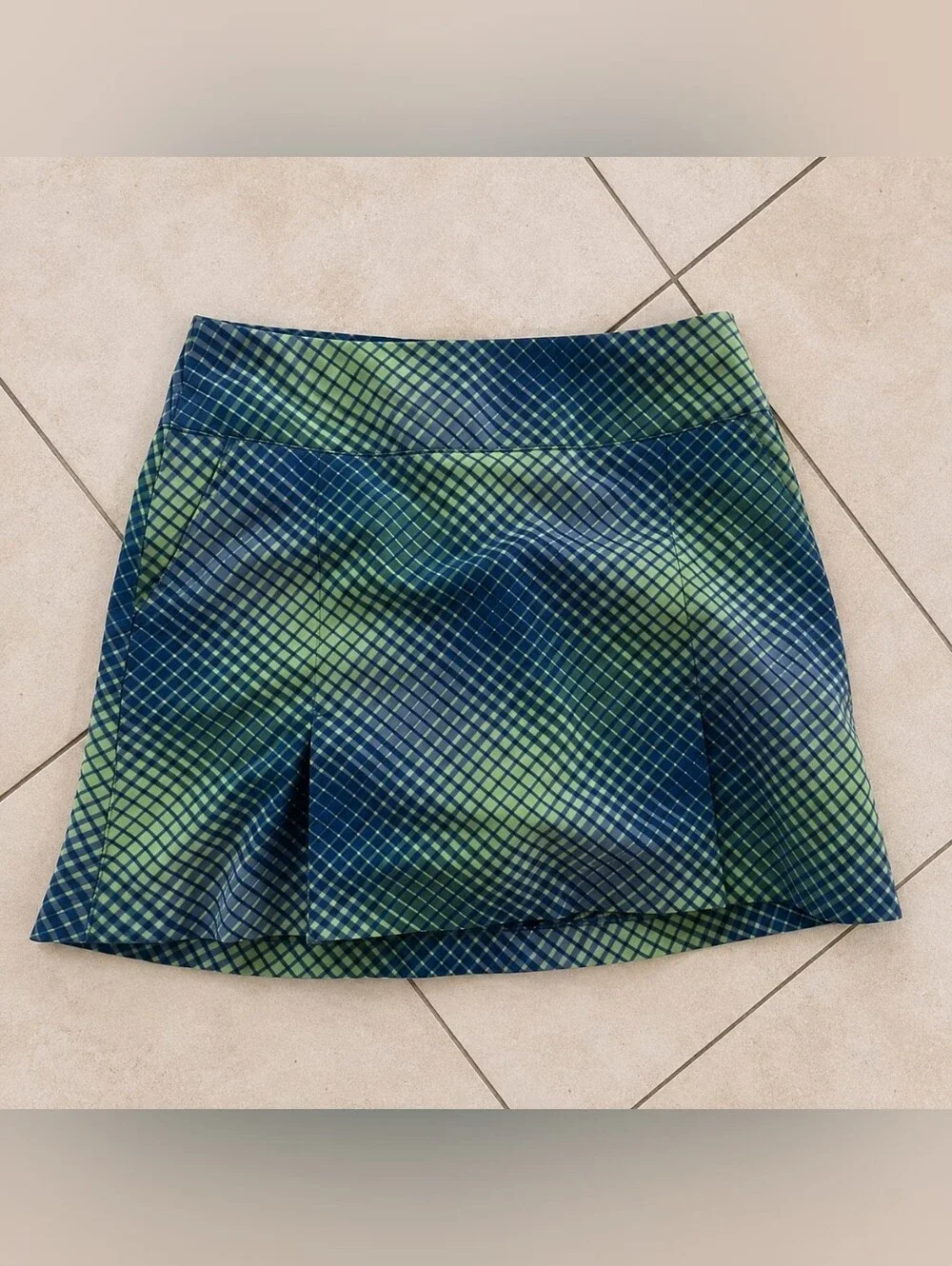 Nike Golf Dri-FIT Plaid Skort Women’s Size 2 Green Navy Golf Tennis Skirt SP